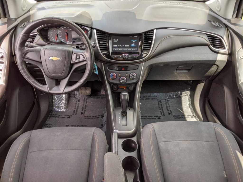 2017 Chevrolet Trax LS - Photo 20 - Los Angeles, CA 91306