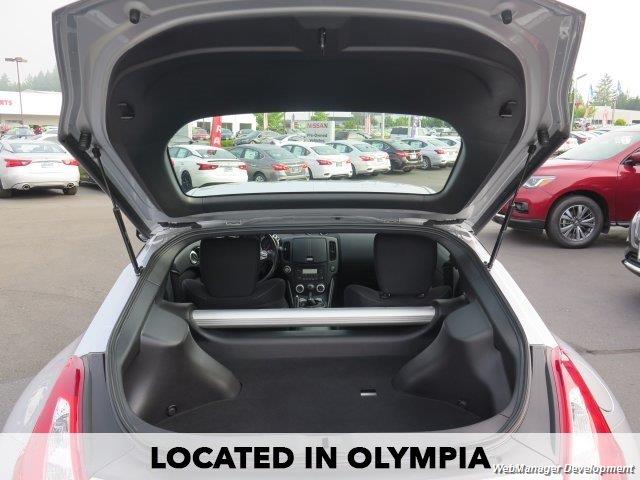 2016 Nissan 370Z Touring - Photo 19 - Los Angeles, CA 91306