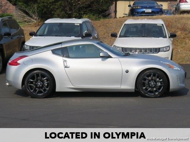 2016 Nissan 370Z Touring - Photo 2 - Los Angeles, CA 91306