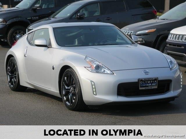 2016 Nissan 370Z Touring   - Photo 1 - Los Angeles, CA 91306