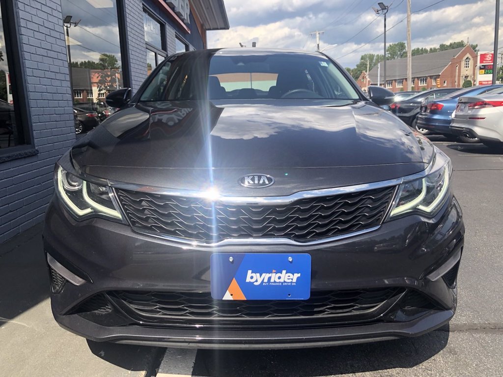 2019 Kia Optima LX - Photo 2 - Los Angeles, CA 91306
