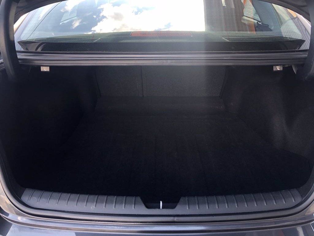 2019 Kia Optima LX - Photo 6 - Los Angeles, CA 91306