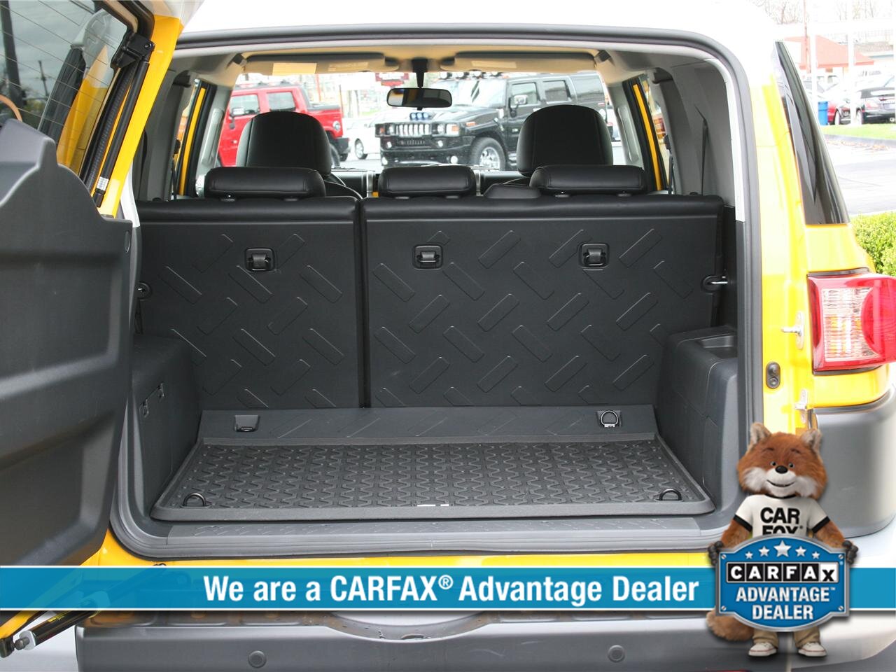 2007 Toyota FJ Cruiser 4dr SUV - Photo 7 - Los Angeles, CA 91306