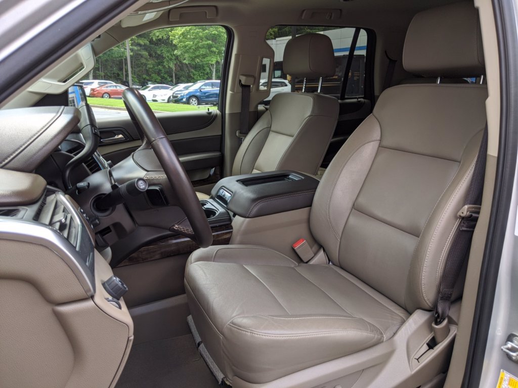 2019 Chevrolet Tahoe LT - Photo 12 - Los Angeles, CA 91306