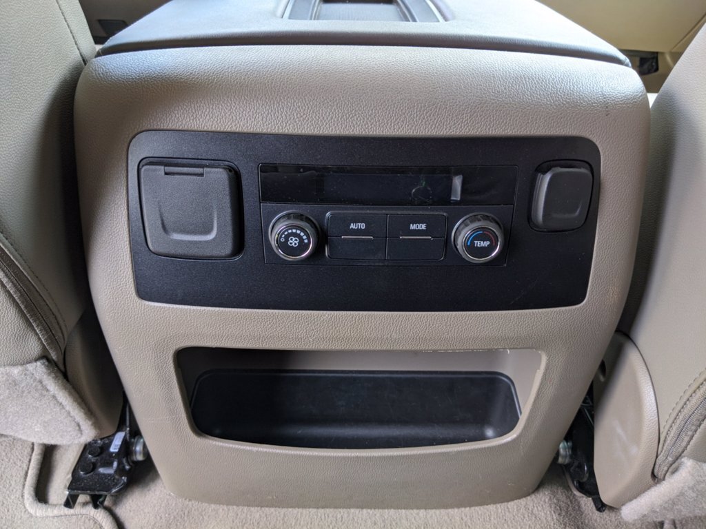 2019 Chevrolet Tahoe LT - Photo 21 - Los Angeles, CA 91306