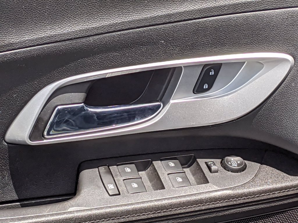 2017 Chevrolet Equinox LT - Photo 10 - Los Angeles, CA 91306