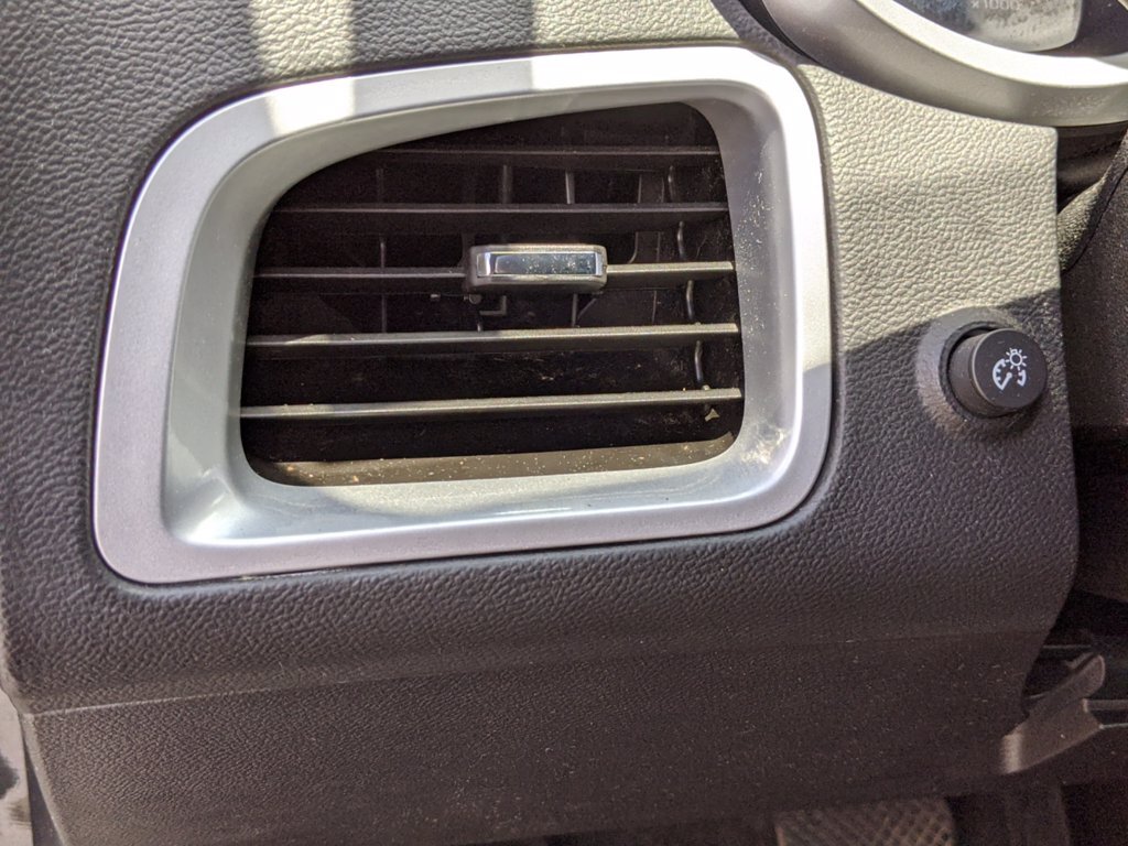 2017 Chevrolet Equinox LT - Photo 11 - Los Angeles, CA 91306