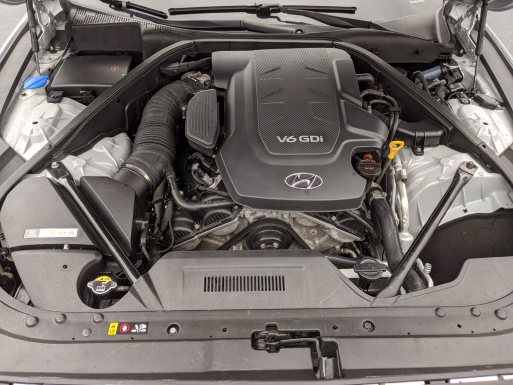 2016 Hyundai Genesis 3.8L - Photo 28 - Los Angeles, CA 91306