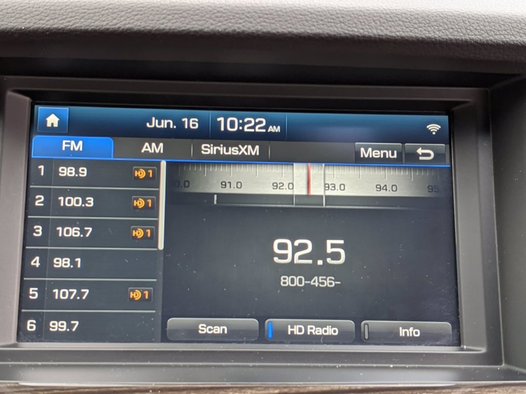 2016 Hyundai Genesis 3.8L - Photo 18 - Los Angeles, CA 91306