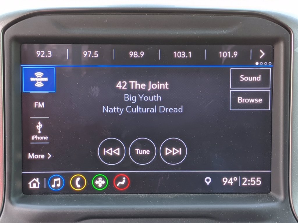 2019 Chevrolet Silverado 1500 LT - Photo 18 - Los Angeles, CA 91306