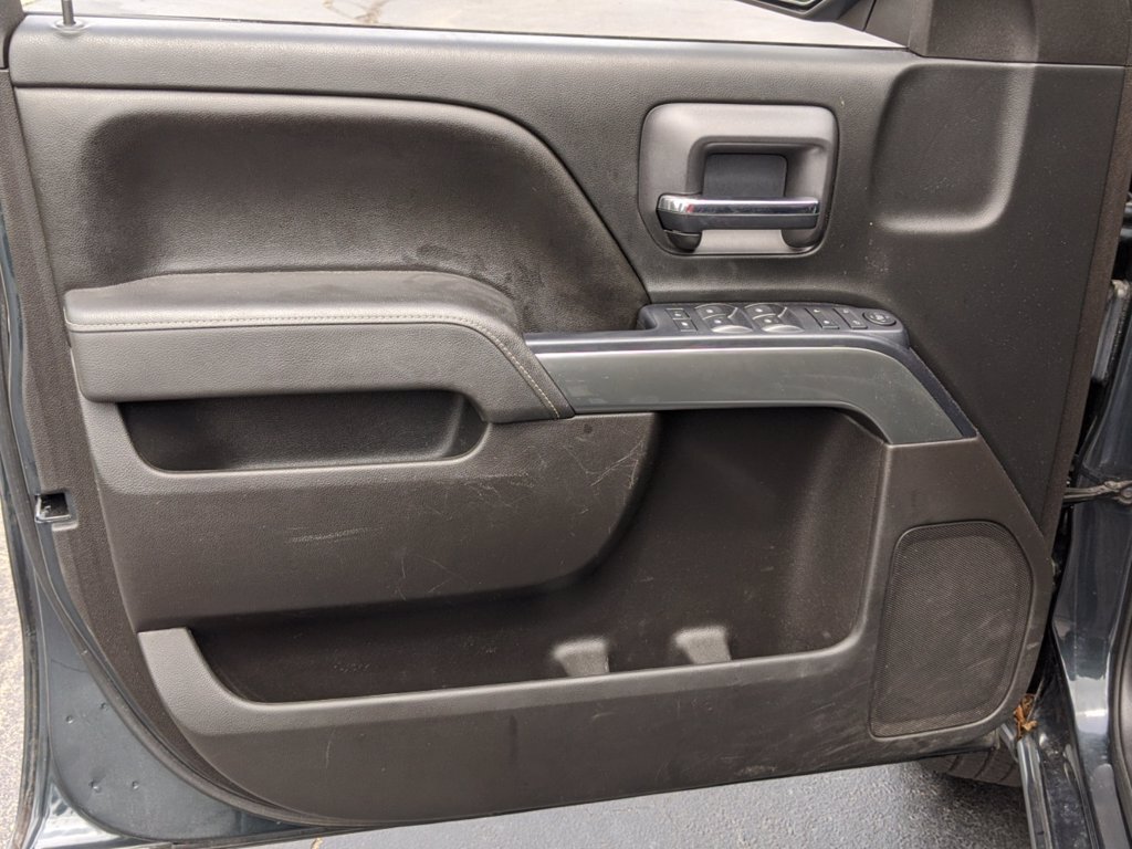 2017 Chevrolet Silverado 1500 LT - Photo 9 - Los Angeles, CA 91306