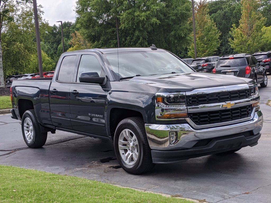 2017 Chevrolet Silverado 1500 LT - Photo 3 - Los Angeles, CA 91306