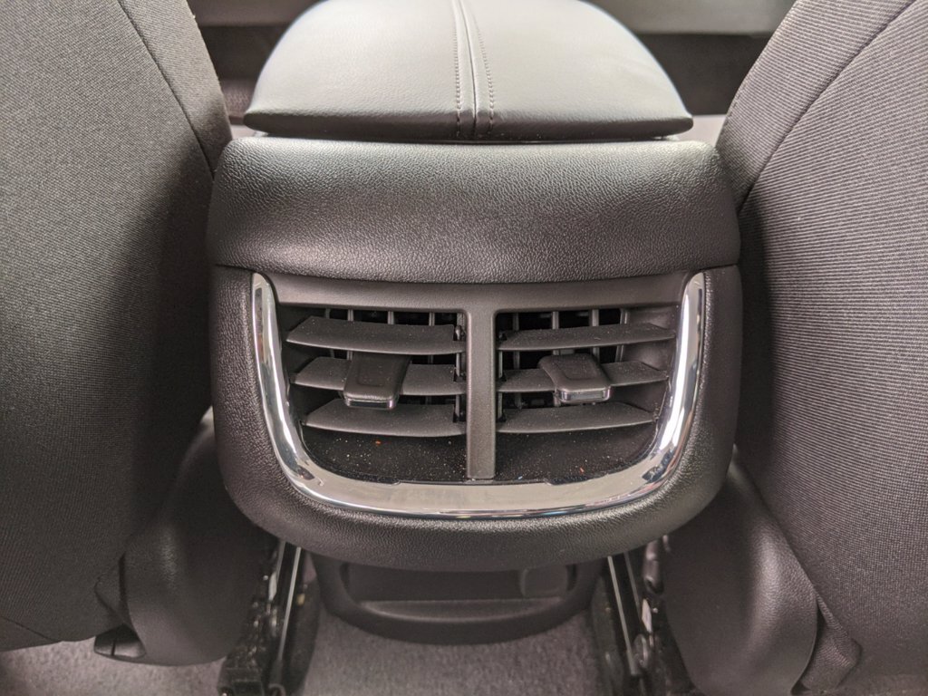 2020 Chevrolet Malibu LT - Photo 22 - Los Angeles, CA 91306