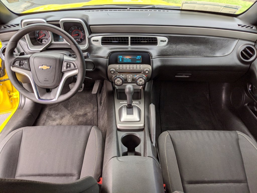 2014 Chevrolet Camaro LS - Photo 18 - Los Angeles, CA 91306