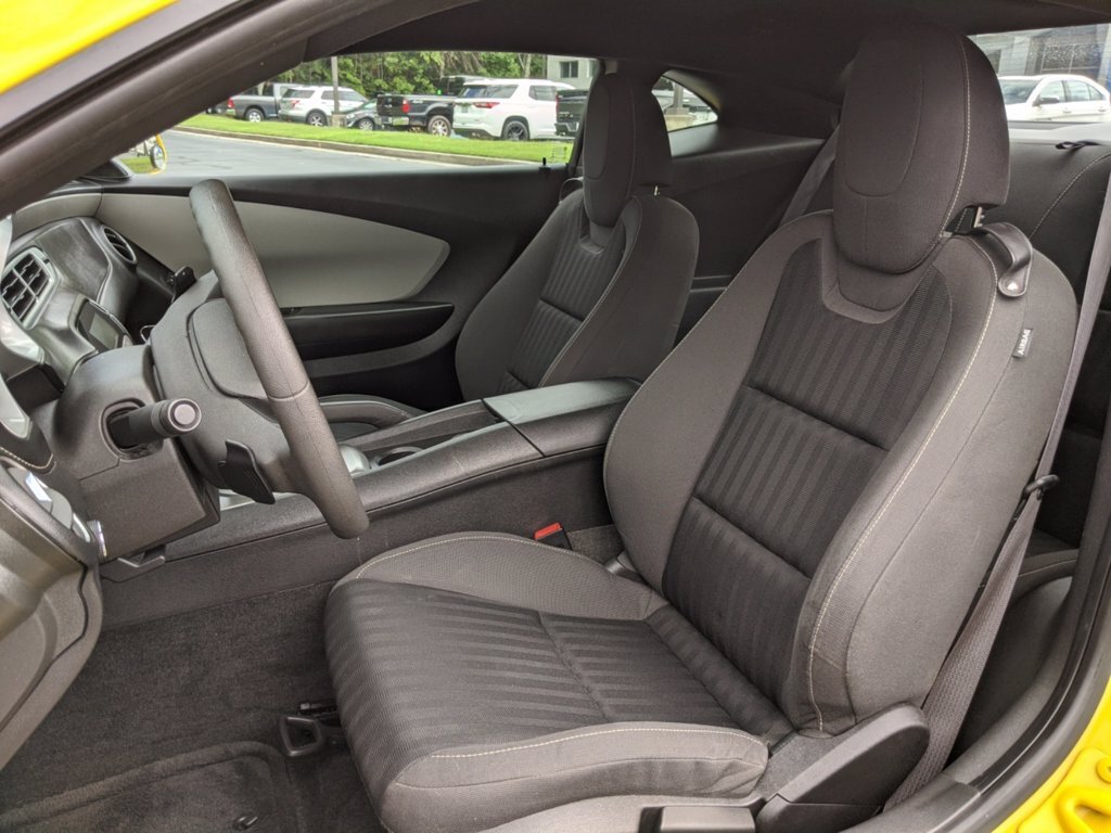 2014 Chevrolet Camaro LS - Photo 12 - Los Angeles, CA 91306