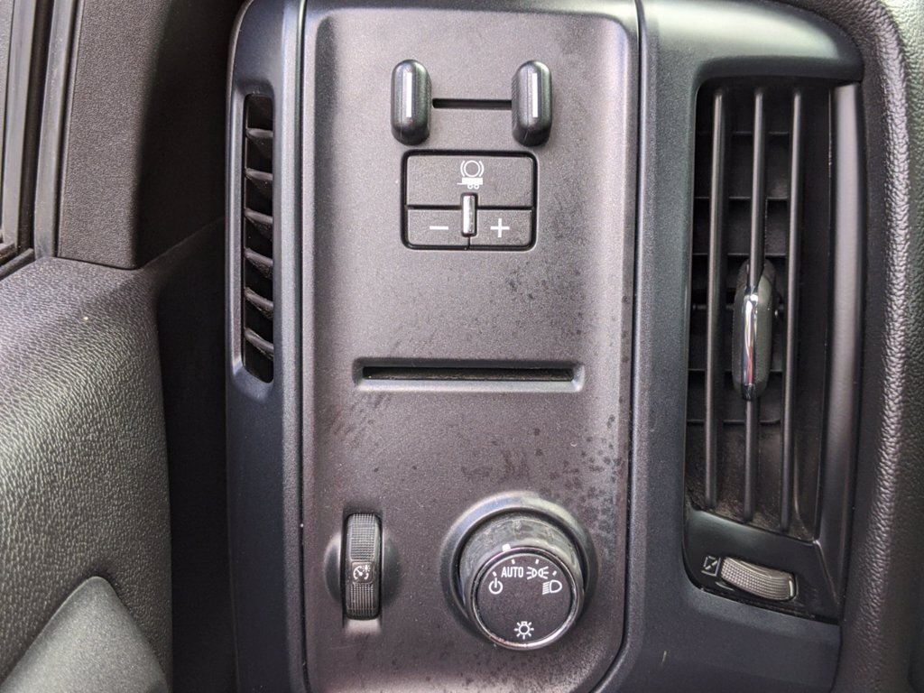 2018 GMC Sierra 1500 - Photo 11 - Los Angeles, CA 91306