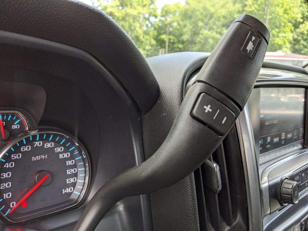 2018 Chevrolet Silverado 1500 LT - Photo 16 - Los Angeles, CA 91306