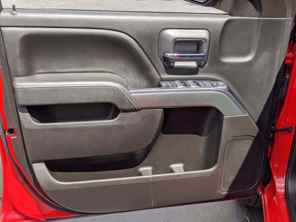 2018 Chevrolet Silverado 1500 LT - Photo 9 - Los Angeles, CA 91306