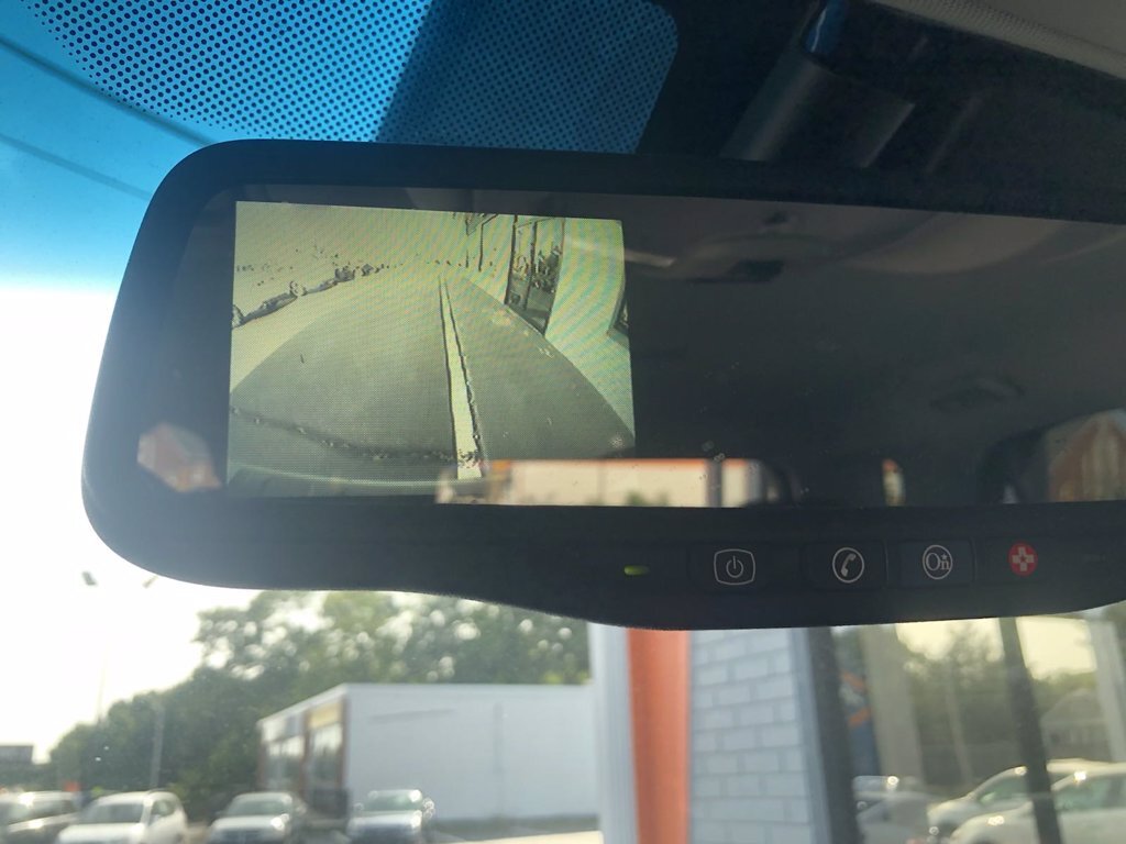 2011 Chevrolet Equinox LT - Photo 14 - Los Angeles, CA 91306