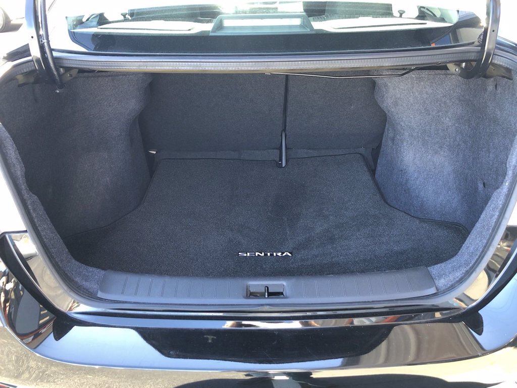 2019 Nissan Sentra SV - Photo 6 - Los Angeles, CA 91306