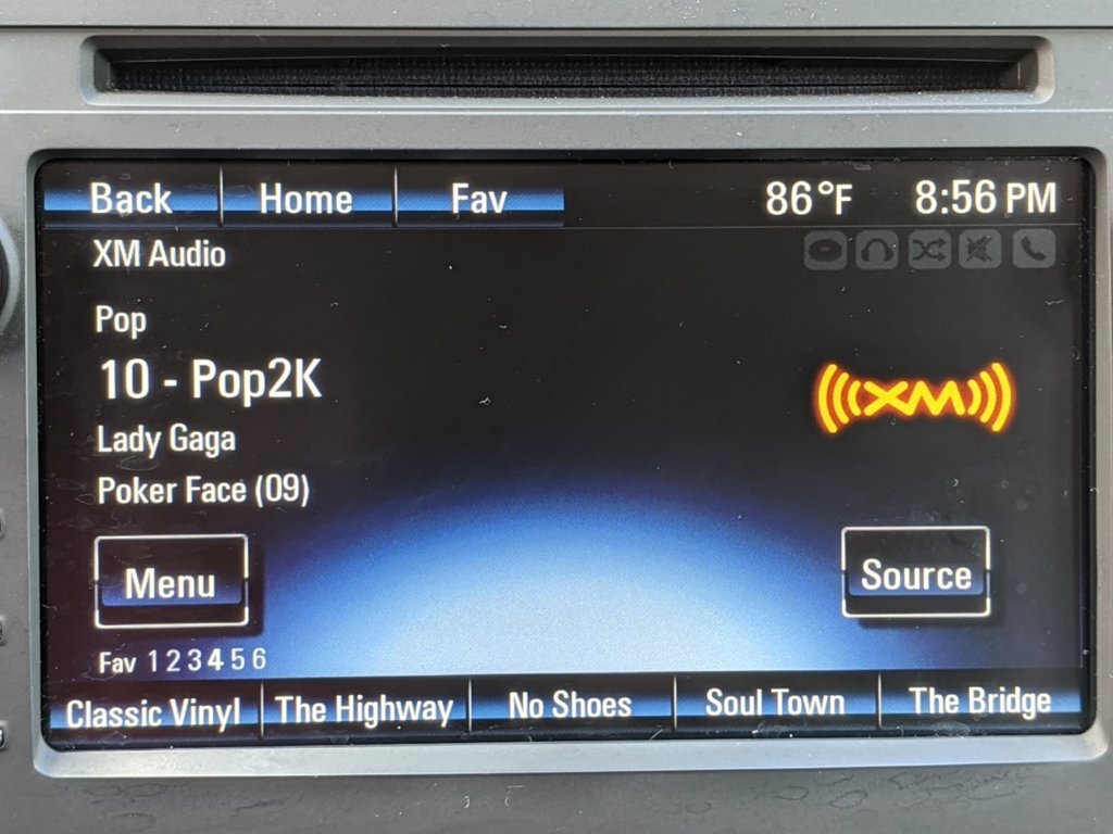 2017 Chevrolet Traverse LT - Photo 17 - Los Angeles, CA 91306