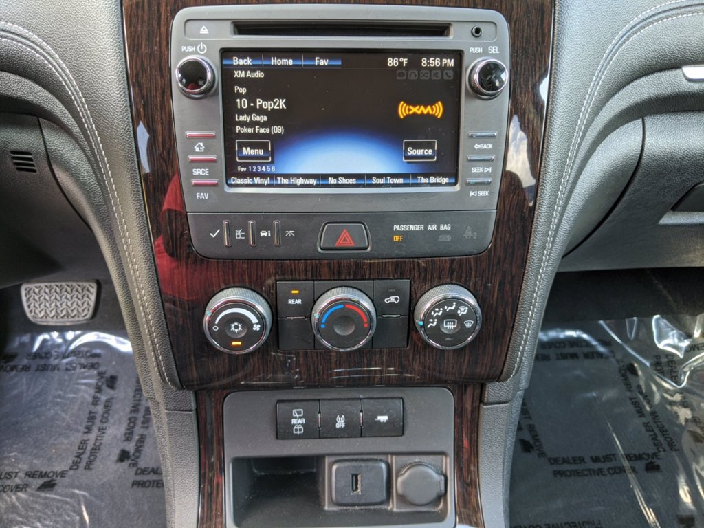 2017 Chevrolet Traverse LT - Photo 19 - Los Angeles, CA 91306