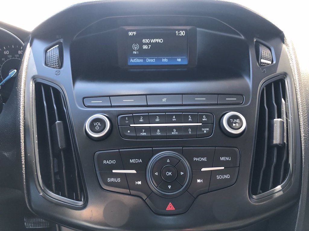 2018 Ford Focus SE - Photo 11 - Los Angeles, CA 91306