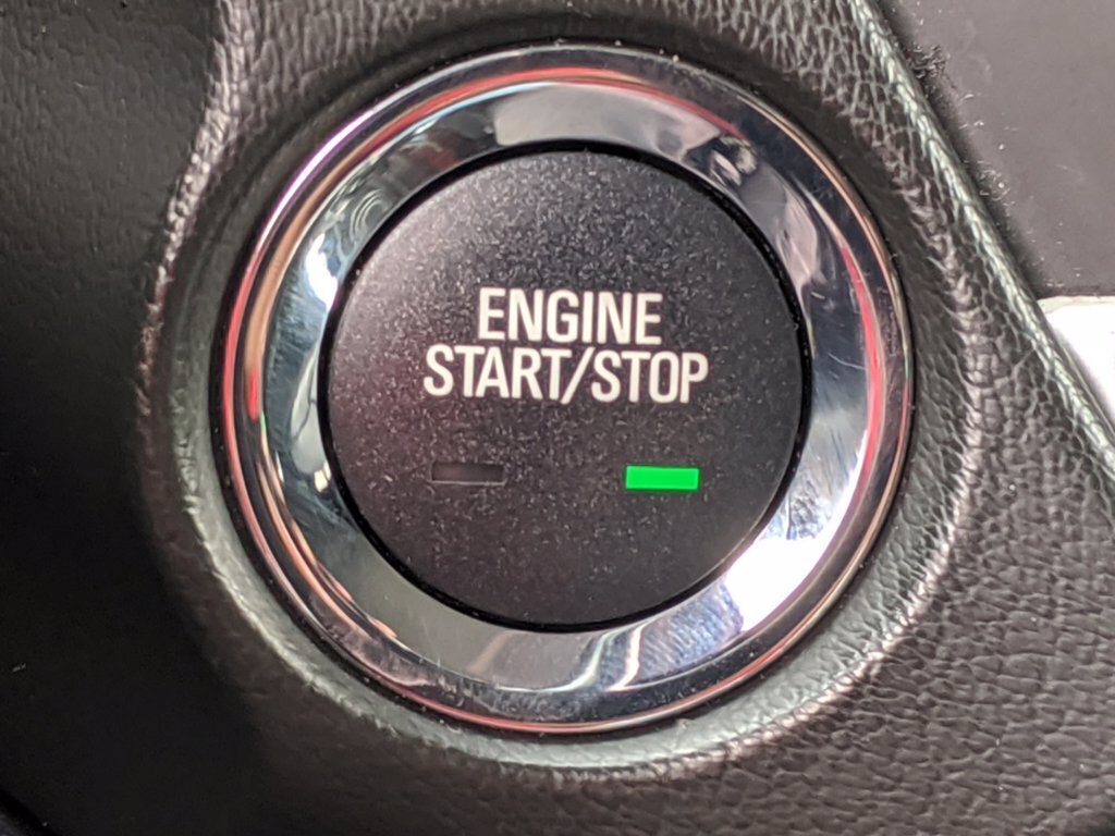 2018 GMC Yukon XL SLT 1500 - Photo 16 - Los Angeles, CA 91306