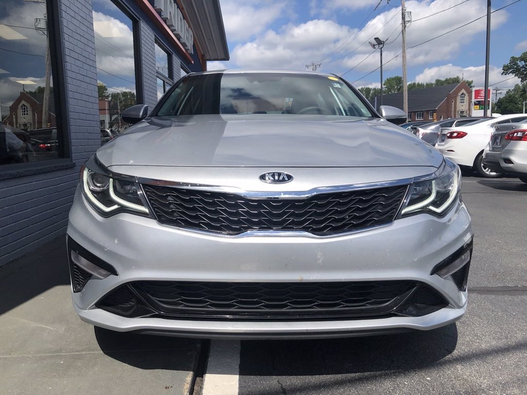 2019 Kia Optima LX - Photo 2 - Los Angeles, CA 91306